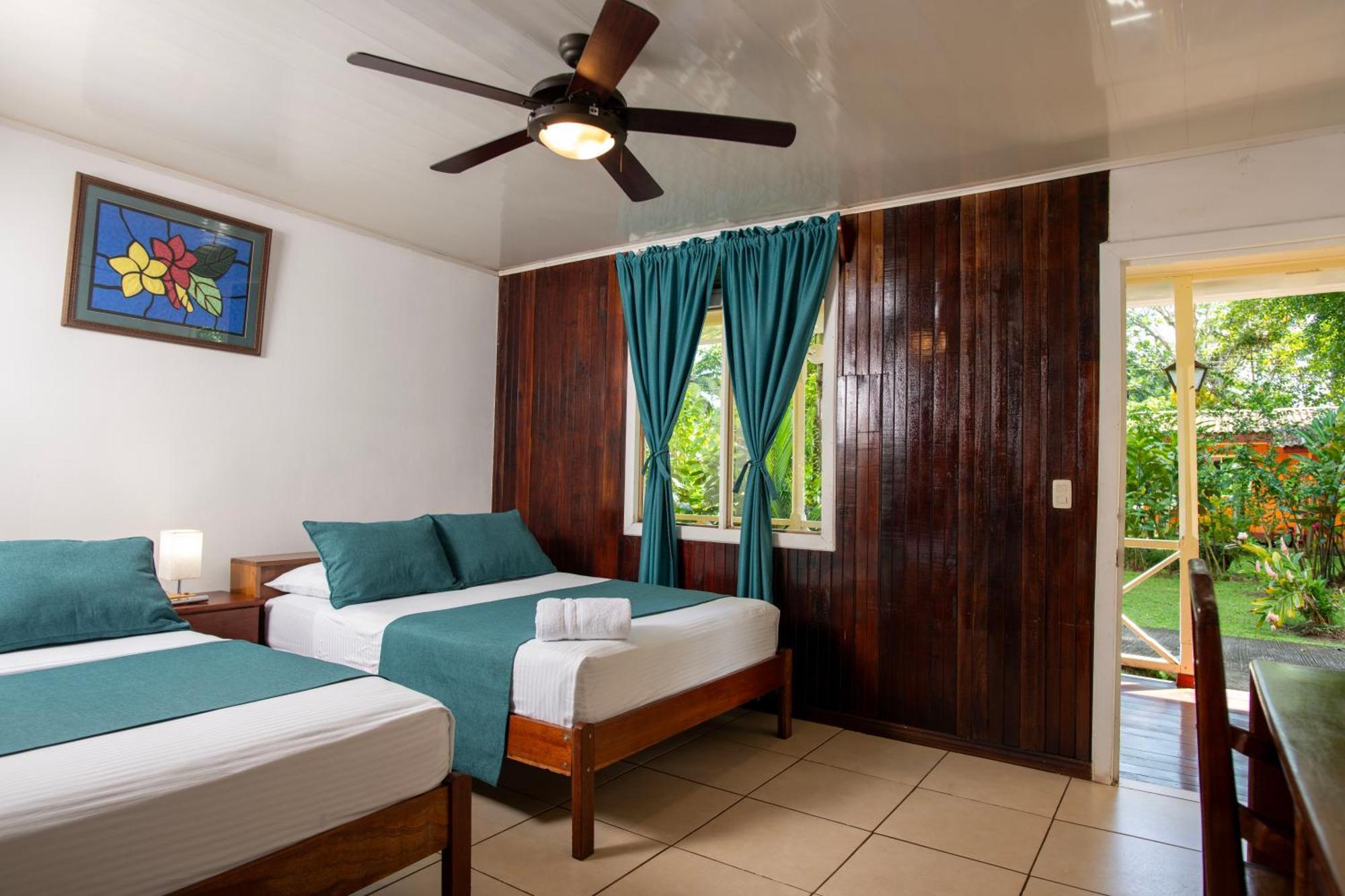 Valverde Glamping & Ecolodge Tortuguero Exterior photo