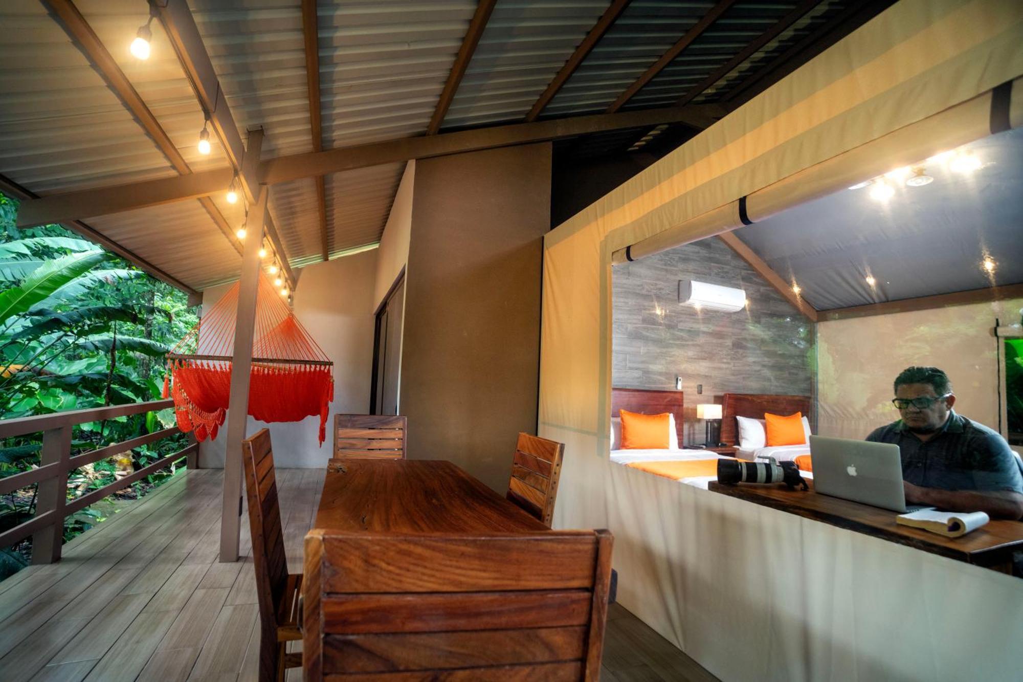 Valverde Glamping & Ecolodge Tortuguero Exterior photo