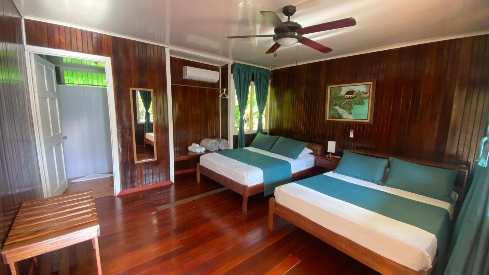 Valverde Glamping & Ecolodge Tortuguero Exterior photo